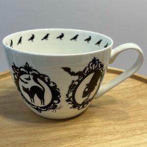 Portobello by Inspire Bone China Spooky Halloween England Oversize Mug Witch Cat